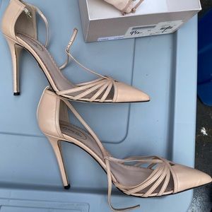SJP Carrie Heels in Nude